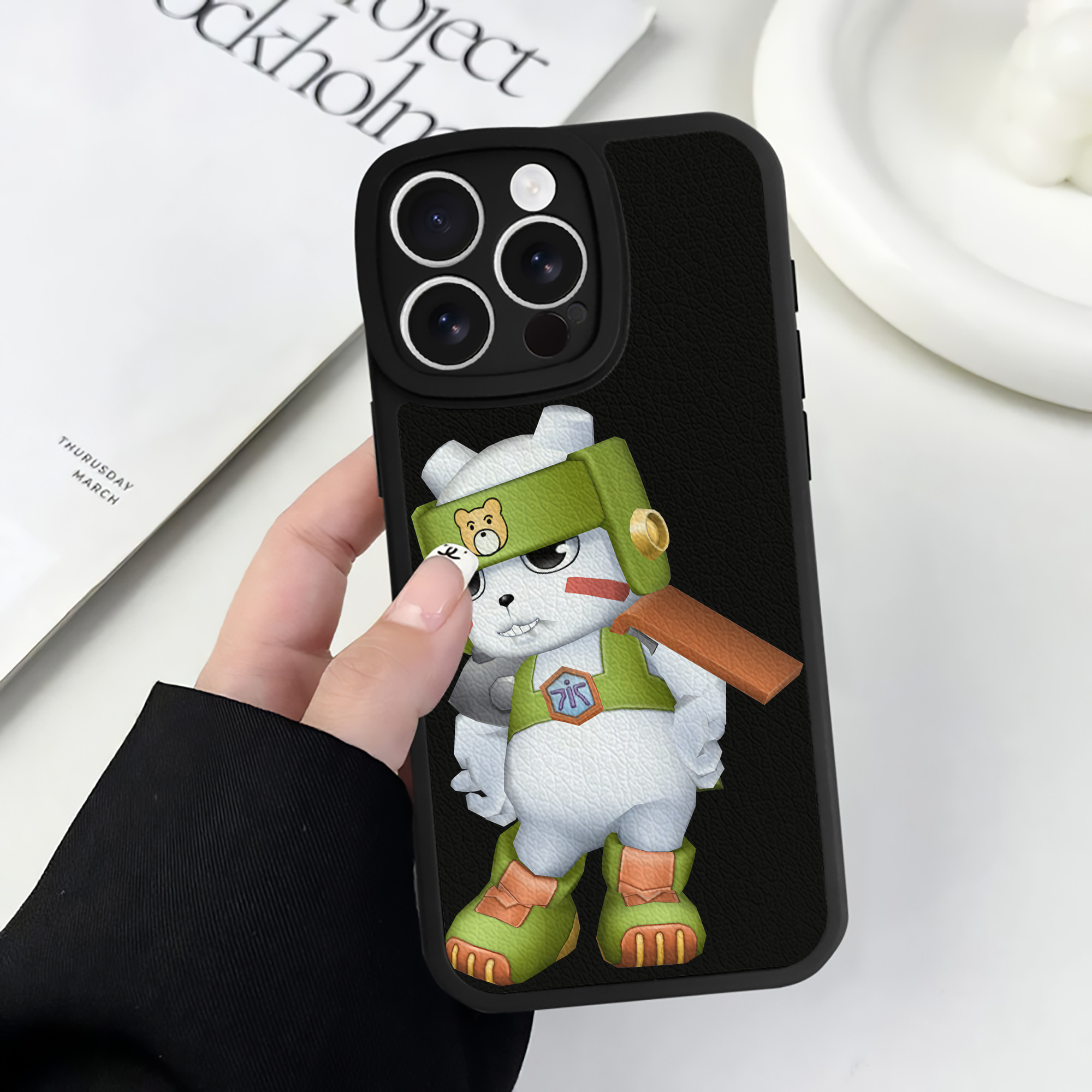 （画像用） Digimon デジタルモンスター/デジモン 【iPhone 16シリーズ対応】シリコンスマホケース（レザー調） 材質：シリコン